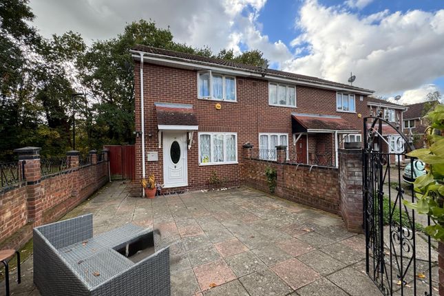 2 Bed End Terrace For Sale Wraysbury Close, Hounslow Tw45Ea