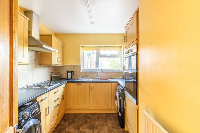 Thumbnail Flat for sale in Marlepit Grove, Bristol