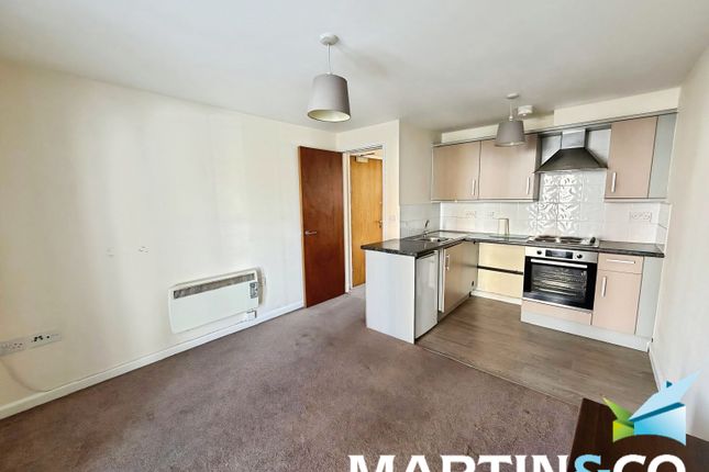 2, Meadow Court, Wakefield photo 4