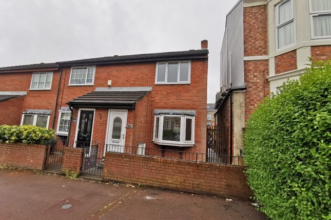 Thumbnail Semi-detached house to rent in Whitehall Road, Gateshead