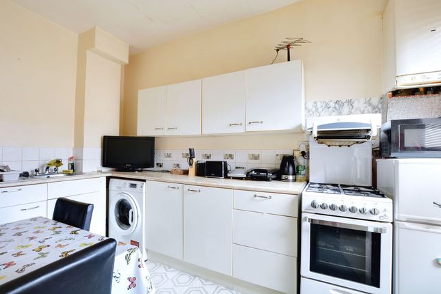 237 East Park Road, Leicester photo 2