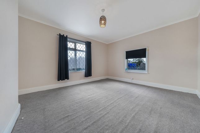 Flat, 212 London Road, Sittingbourne photo 2