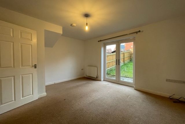 4, LEICESTER photo 2