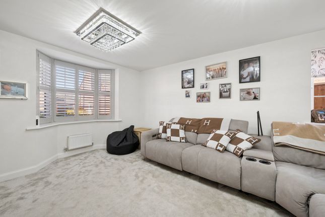 6 Poppy Road, Wilmslow photo 3