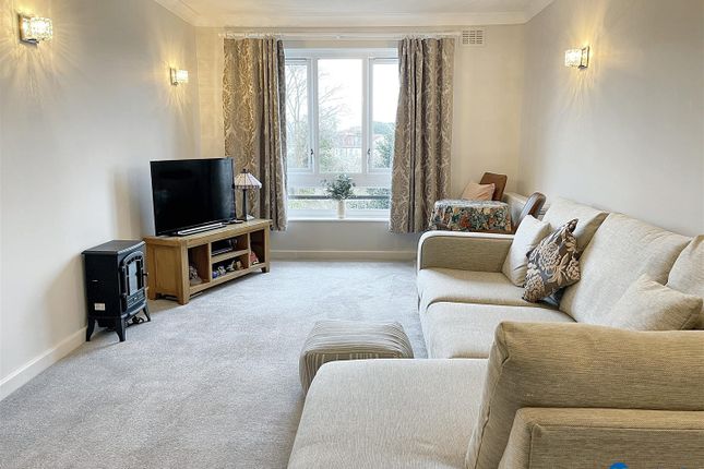 Thumbnail Flat for sale in Cambridge Road, London