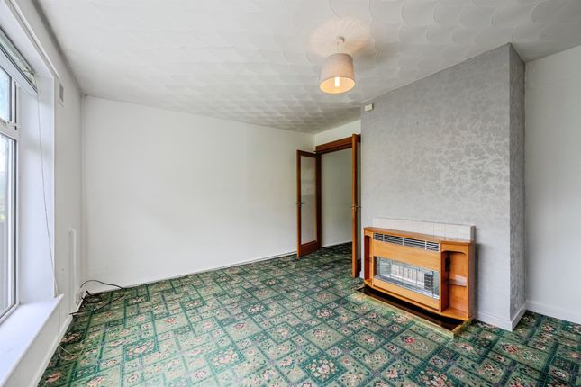 39, Emlyn Road, Ebbw Vale photo 2