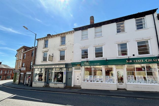 Flat to rent in Bridge Street, Buckingham