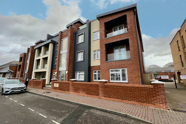 Thumbnail Flat for sale in Sir Robert Peel Court, Stratford Road, Shirley