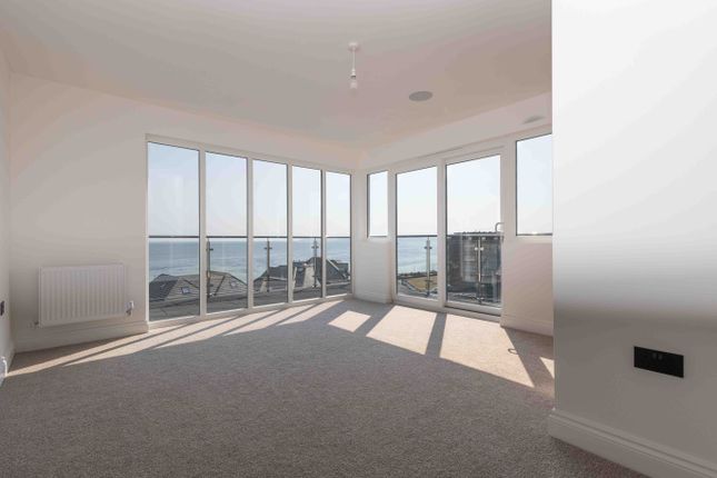 Flat for sale in Warren Edge Road, Southbourne, Bournemouth