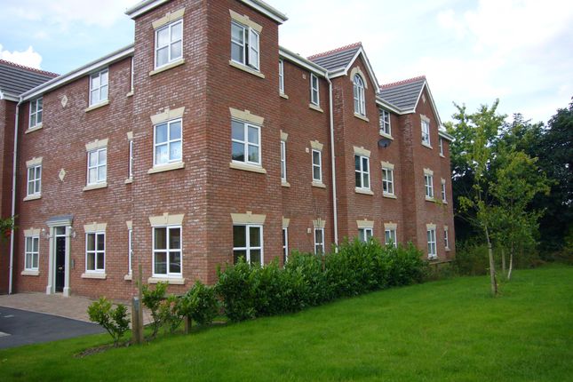 Flat for sale in Forsythia Drive, Clayton-Le-Woods, Chorley