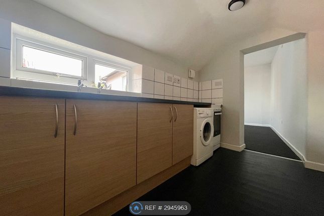 Warburton Place, Atherton, Manchester photo 5