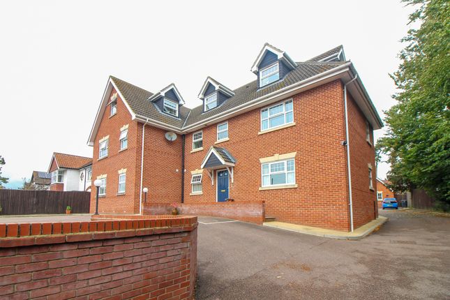 2 bed flat for sale in Horning Road West, Hoveton, Norwich NR12