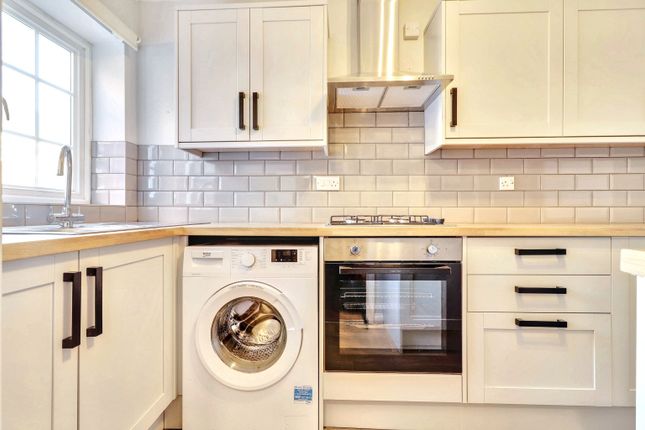 15, Rubens Way, Cambs photo 3