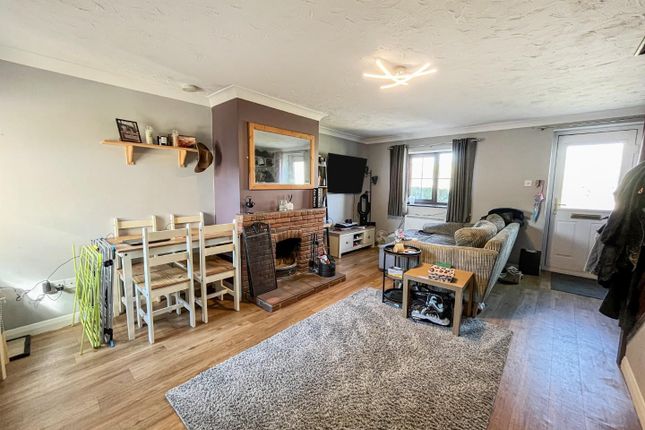 1 Pinfold Cottages, West End, Northwold photo 4