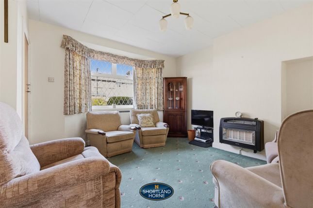 40, Limbrick Avenue, Coventry photo 5