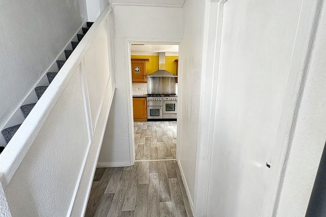 342, Ball Road, Cardiff photo 2
