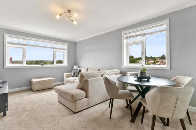 27j, Alexander Avenue, Glasgow photo 2