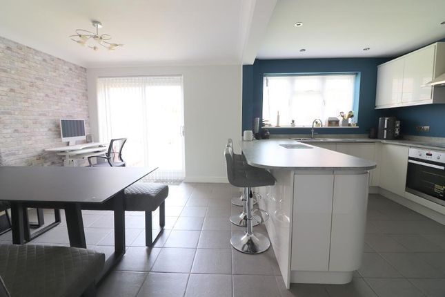 39, Cromer Way, Luton photo 4