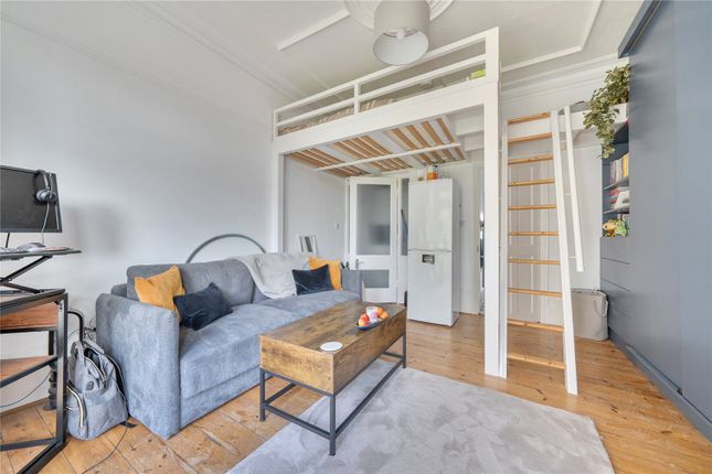 Flat 3, 45, Fox Lane, London photo 2