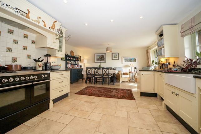 3/ Kingsbarn House, Home Farm Lane, Hannington, Swindon photo 4