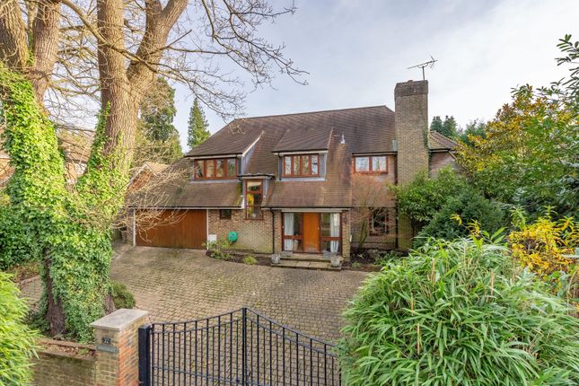 22, Green Lane, Cobham photo 4