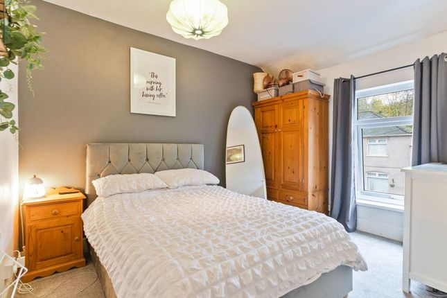 19 Western Valley Road, Newport photo 3