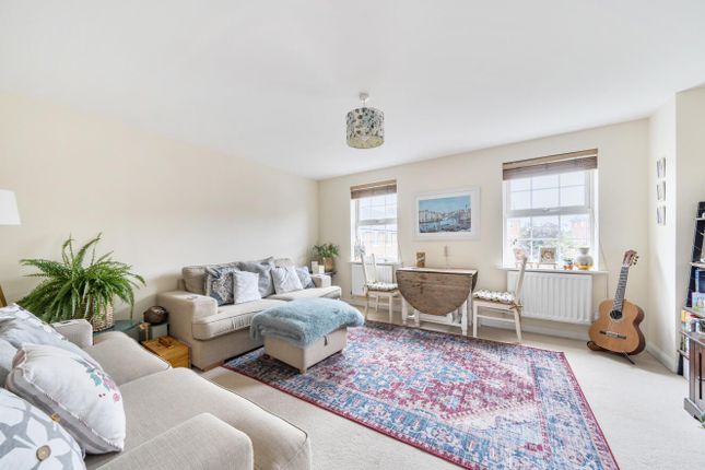 55, South Street, Eastleigh photo 4