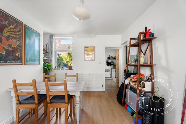 38, Florentia Street, Cardiff photo 4