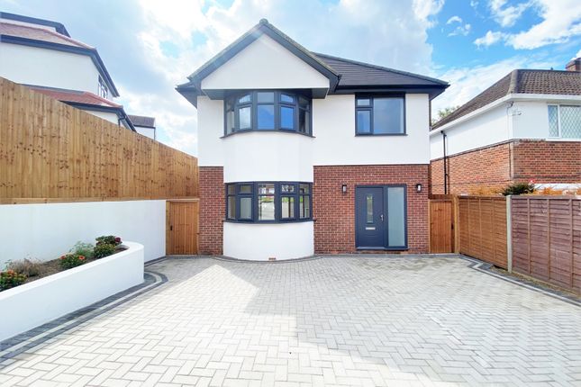 Thumbnail Detached house to rent in Monkfrith Way, Southgate