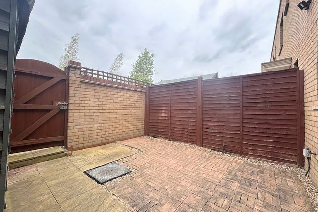 61, Selkirk Drive, Milton Keynes photo 4
