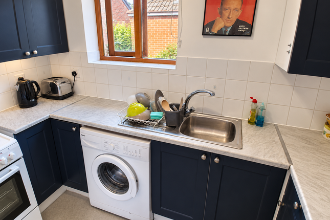 5 Marfield Court, Arbury Road, Cambridge photo 3