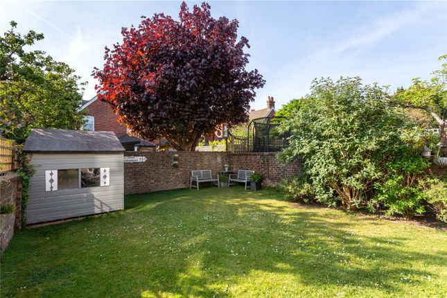 24, Bigwood Avenue, East Sussex photo 2