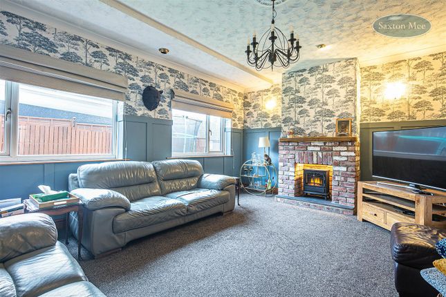 9, Shay House Lane, Sheffield photo 3