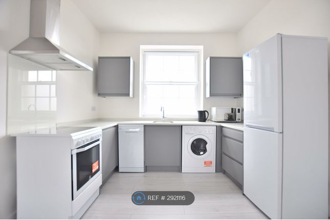 Flat, A Southgate St, Gloucester photo 5