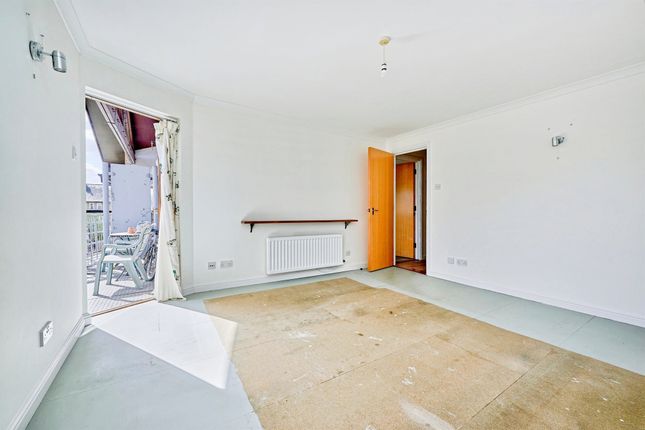 Flat 27, Saffron Court, Station Street, Saffron Walden photo 2