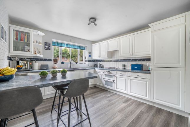 1 Haines Avenue, Pershore photo 3