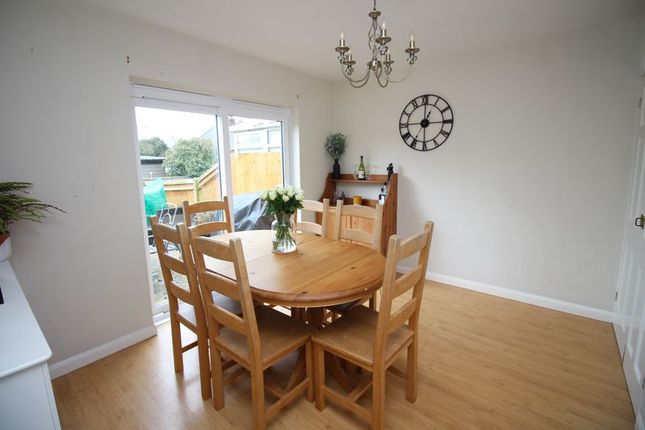 11, Croft Close, Tonbridge photo 4