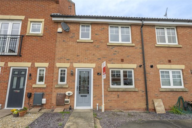 Thumbnail Town house for sale in Bridge Close, Church Fenton, Tadcaster, North Yorkshire