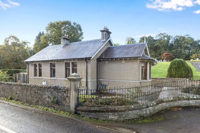 2-bed bungalow on Newbattle Road, Dalkeith, £195,000
