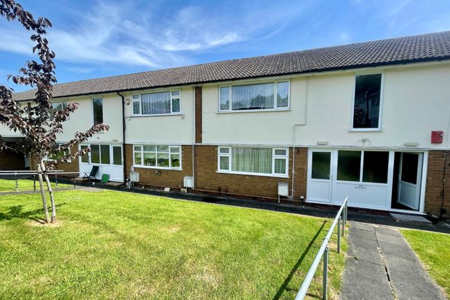 1-bed flat on 22, Sutton Court, Wolverhampton, £55,000