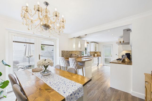 20, Willow Drive, Camborne photo 2