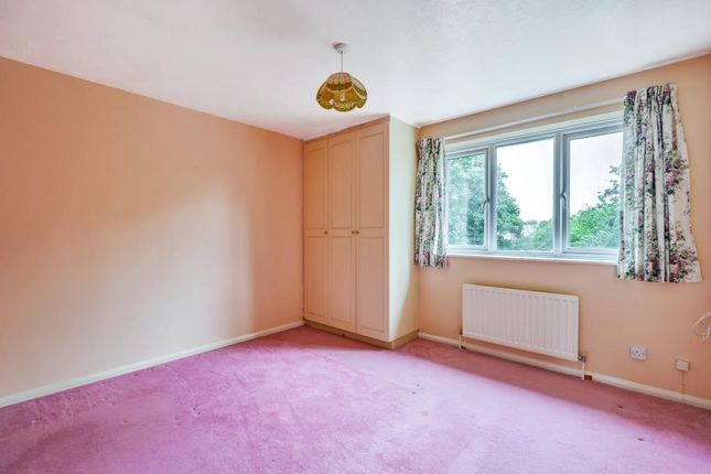 Terraced house for sale in Didcot, Oxfordshire