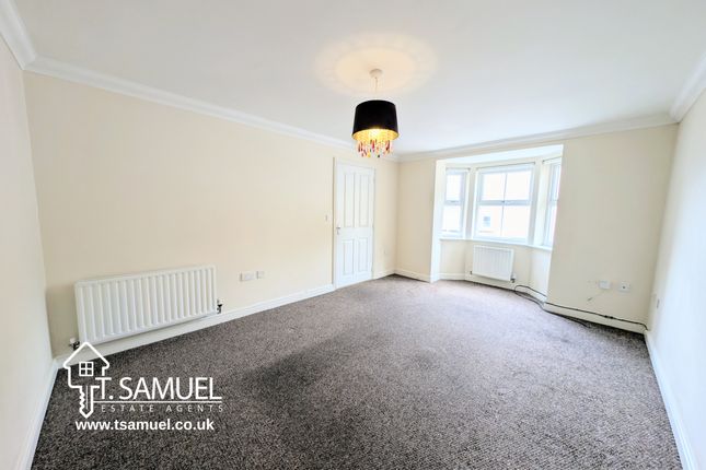 52 Glas Y Gors, Aberdare photo 3