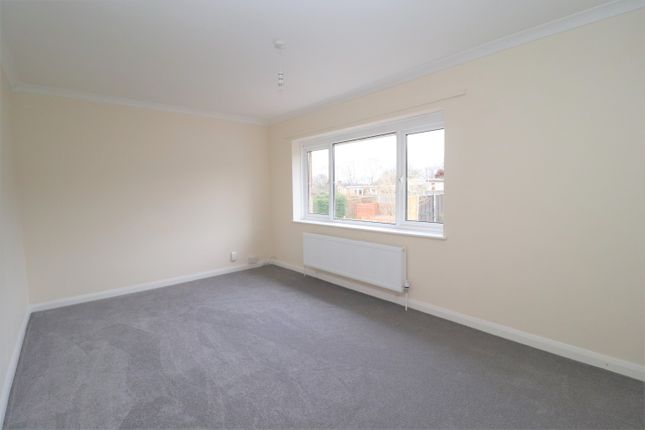 109, Miller Drive, Fareham photo 4