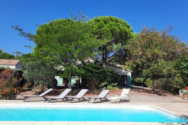 Villa for sale in Roujan, Languedoc-Roussillon, 34320, France
