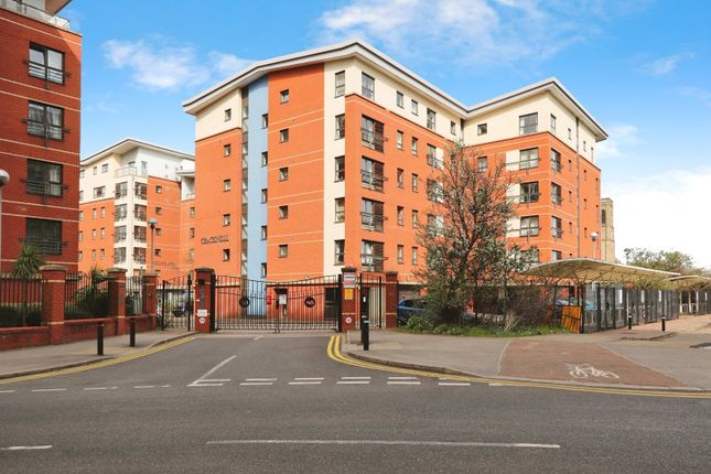 2-bed flat on Flat 78, Cracknell,, Millsands, South Yorkshire, £140,000