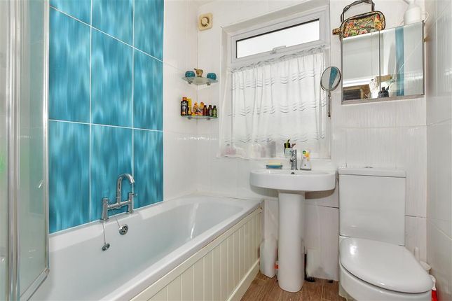 End terrace house for sale in York Road, London
