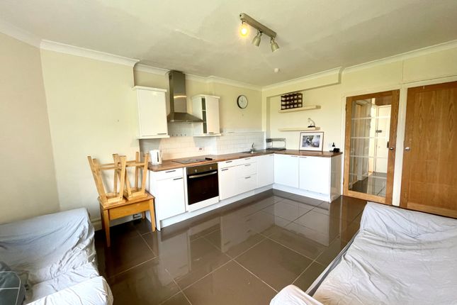 Flat 59, Bournemouth photo 3