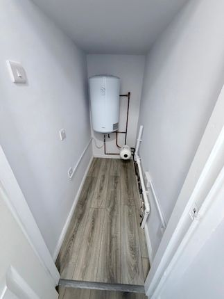 10 Larchdale Close, Alfreton photo 5