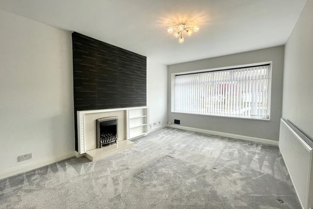 Semi-detached house for sale in Clanfield, Fulwood